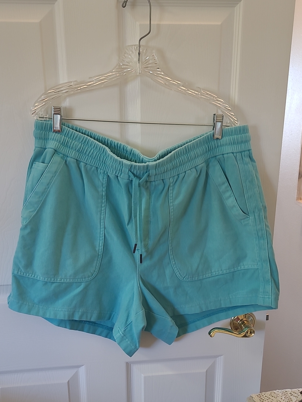 Athleta Aqua Drawstring Athletic Shorts. Size 1X. Bin 7.